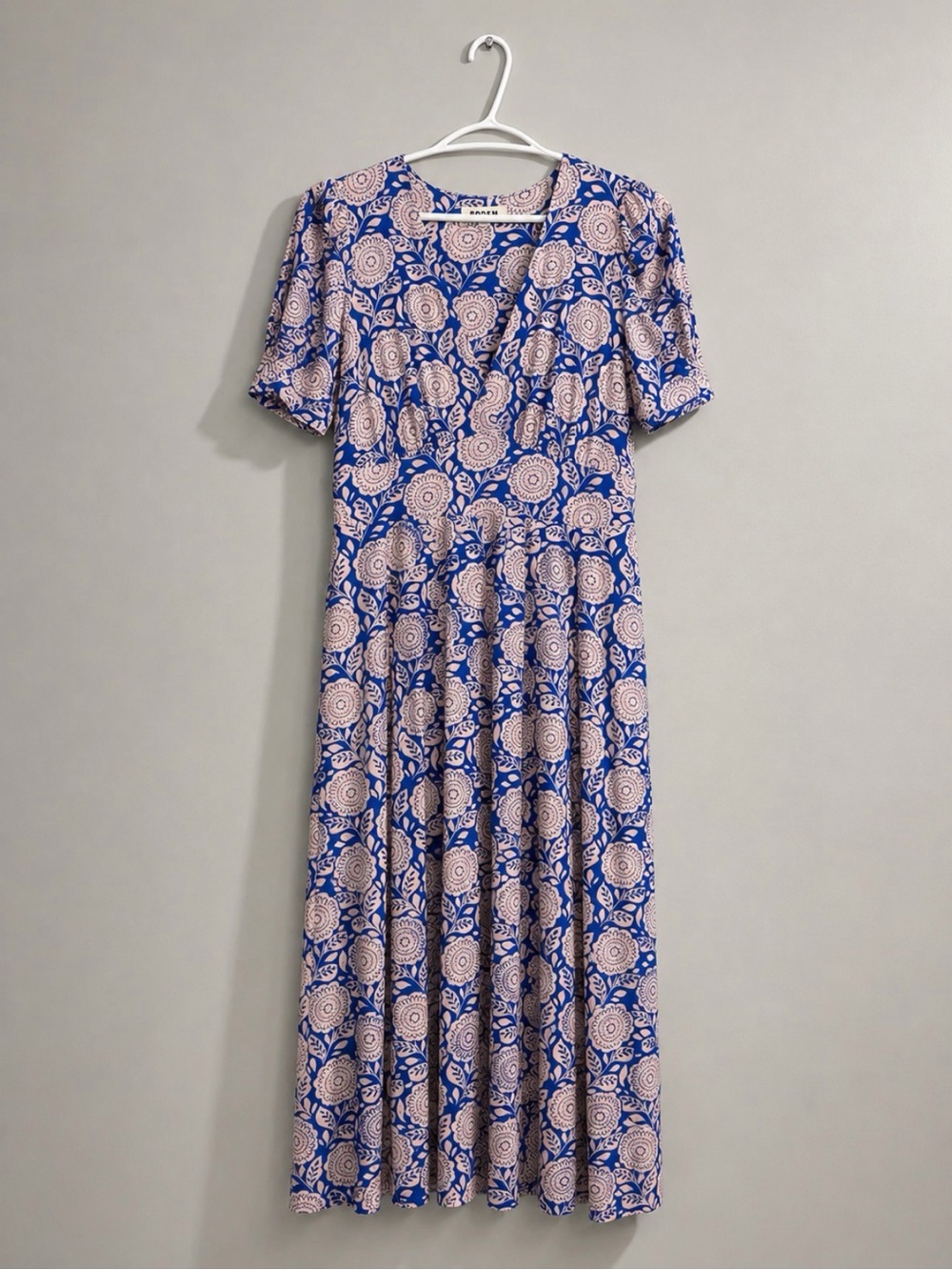 BODEN Kristen Pleated Jersey Maxi Dress Size 12 Floral Blue Enchanting Vines - Picture 2 of 10